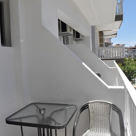 Giorgos-Fenia Apartments Paralía Eksteriør billede