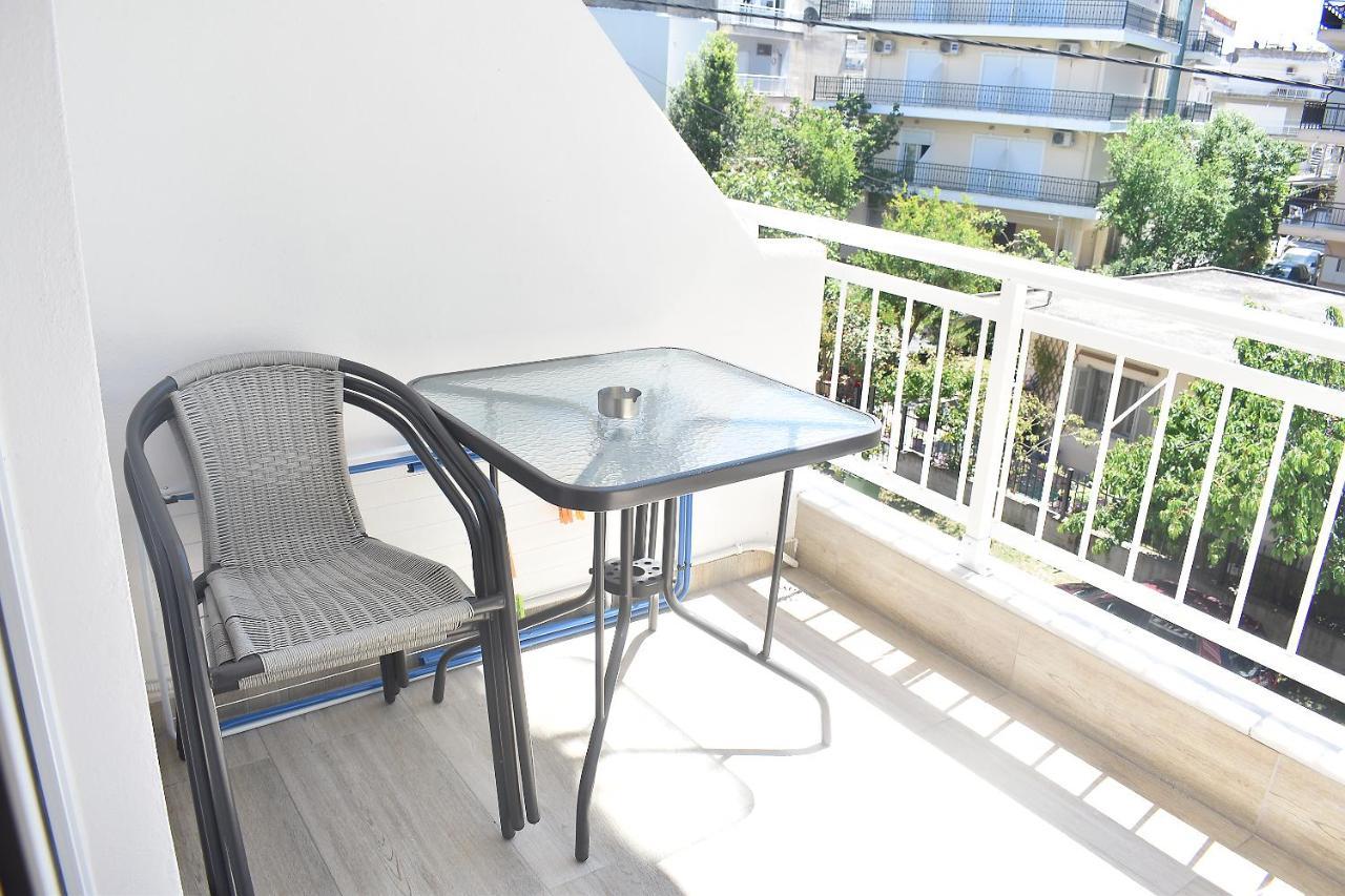 Giorgos-Fenia Apartments Paralía Eksteriør billede
