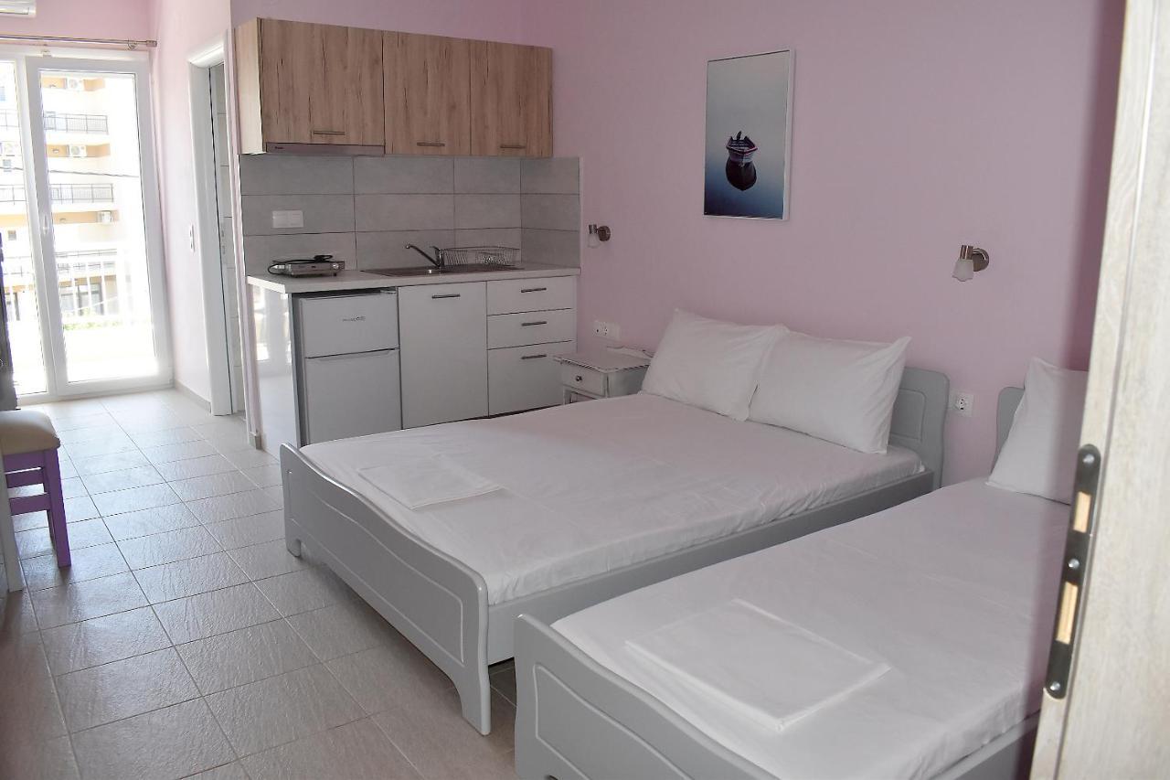 Giorgos-Fenia Apartments Paralía Eksteriør billede
